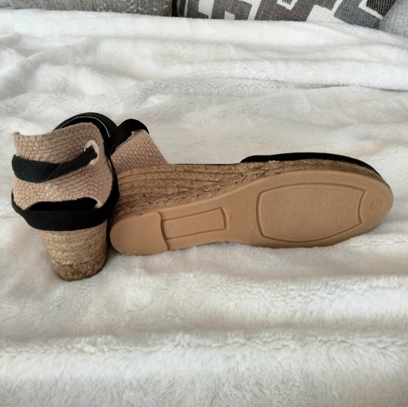 Viscata Espadrille Wedge Sandals - Picture 5 of 8